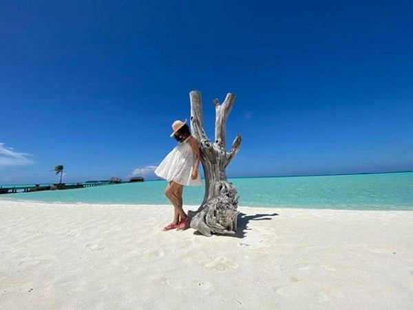 Taapsee Pannu shares mesmerising picture of her getaway in Maldives