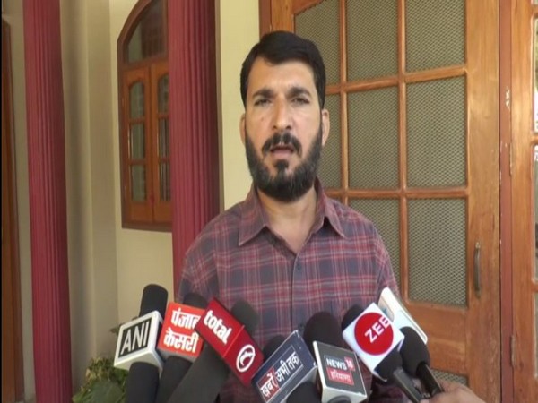 Son of slain scribe who exposed Ram Rahim raises objection over Honeypreet's bail