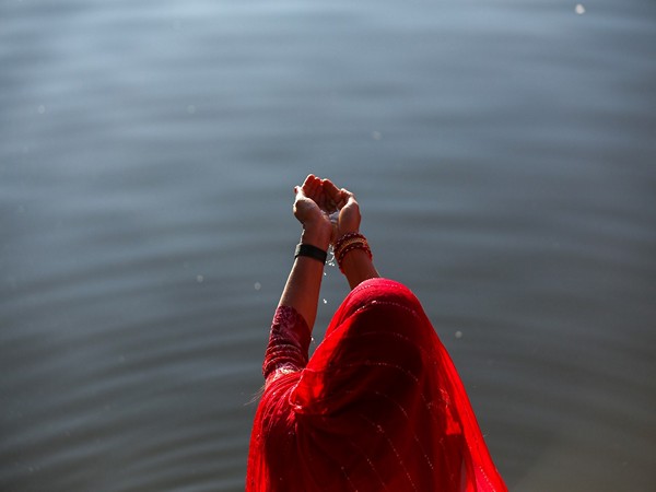 Nepal's Chhath Festival: Devotees Honor Sun Amidst Ritualistic Fasting