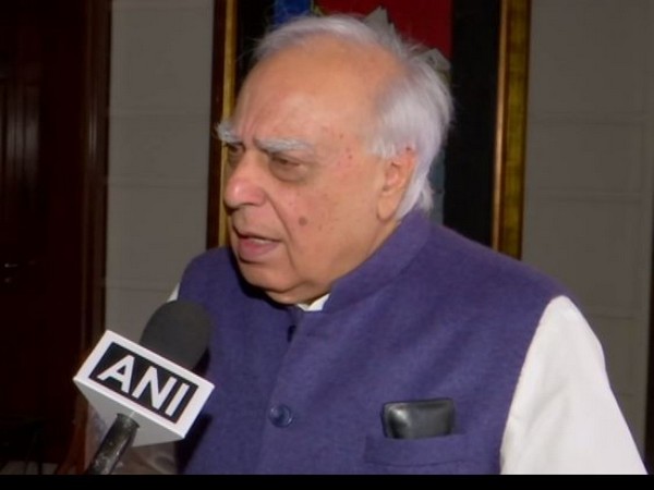 'Cab' ride with divisive driver: Kapil Sibal on Citizenship Bill