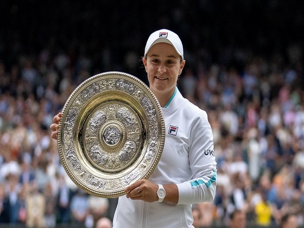 Ashleigh Barty wins WTA Player of the Year award, Emma Raducanu named ...