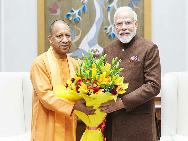 UP CM Yogi Adityanath Meets PM Narendra Modi In Delhi | Politics