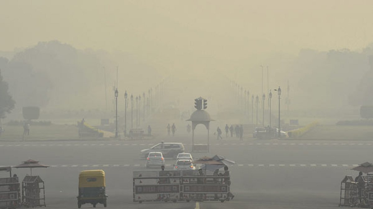 Increased winds improves Delhi's AQI to 'very poor': CPCB