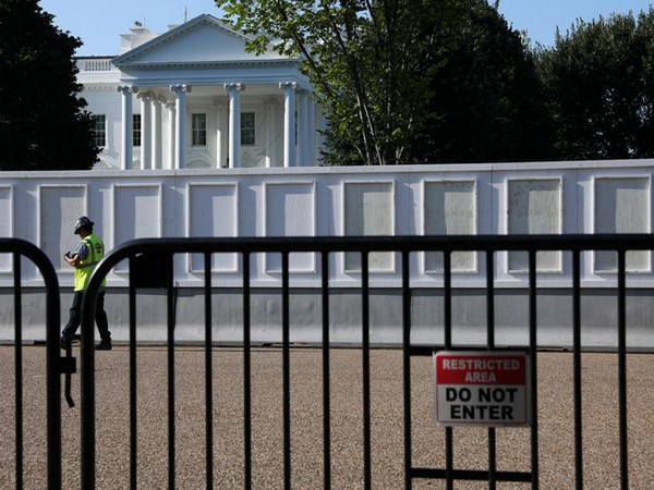 Security beefed up around White House amid Iran threat