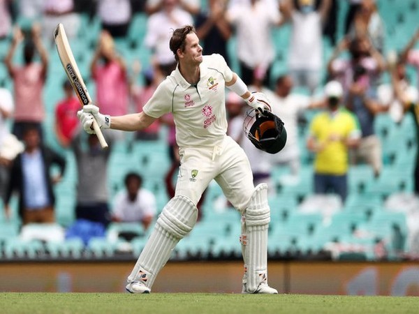 Ind vs Aus: Proud moment to score a century in front of my parents, says Smith