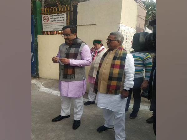 Ram Madhav, RSS's Krishna Gopal cast vote at Jhandewalan polling station