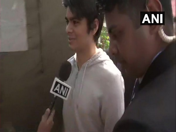 Priyanka Gandhi's son, a first-time voter, wants subsidised public transport fares for students 