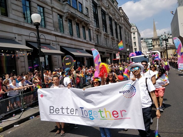 Thousands March In Paris First Lgbt Pride Since Lockdown Headlines