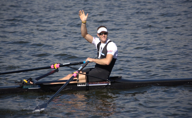 NZ's Mahe Drysdale contemplating rowing for another country in World Cup