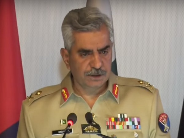 Pakistan military warns against dragging armed forces into politics 