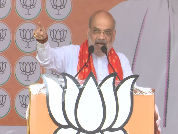 "Akhilesh Yadav asked people not to get vaccinated against Covid": Amit Shah in Kannauj