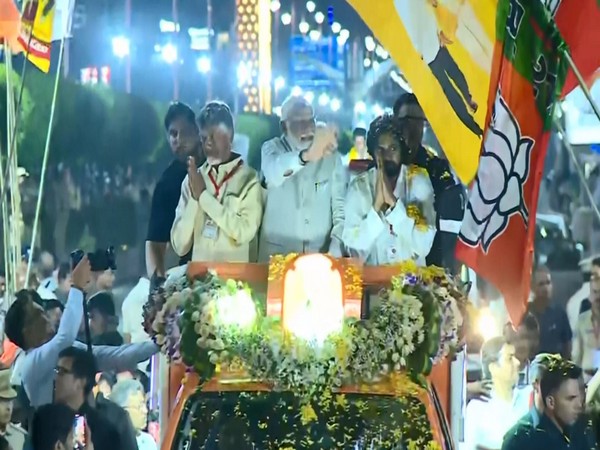 Andhra Pradesh: PM Modi holds roadshow with Chandrababu Naidu, Pawan Kalyan in Vijayawada