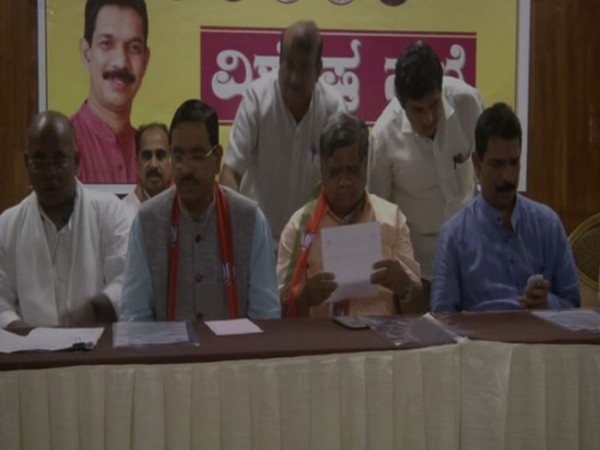 K'taka: BJP state president holds meeting with party office bearers