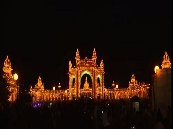 Karnataka: Mysuru Palace lights up on final day of Dasara celebrations