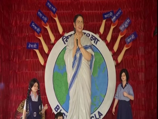 West Bengal: CM Mamata Banerjee's idol installed at Kolkata Durga puja pandal
