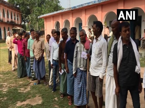 Voting for 3rd phase of Bihar panchayat polls commences