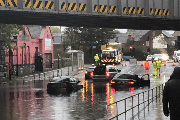 Sheffield: Meadowhall Interchange evacuated due to flooding