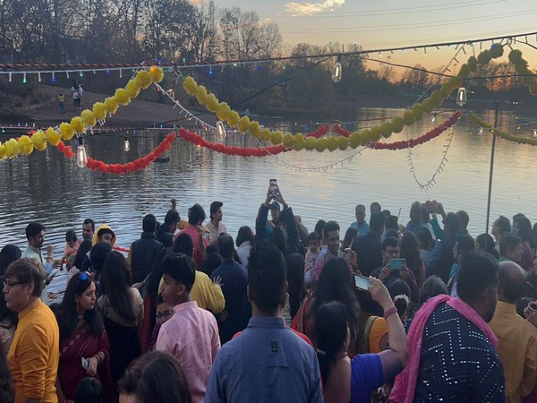 Chhath Puja Unites Over a Thousand Devotees in Vibrant New Jersey Celebration