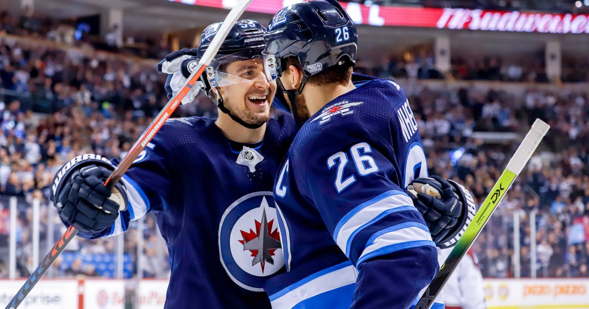Jets win, continue home dominance over Avs