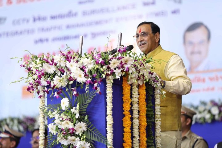 Gujarat CM Rupani to expand his cabinet, may induct three ministers