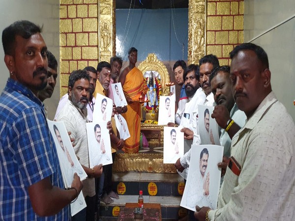 Karnataka polls: Supporters of Congress leader Akhanda Shrinivas Murthy pray he gets ticket from Pulikeshinagar constituency