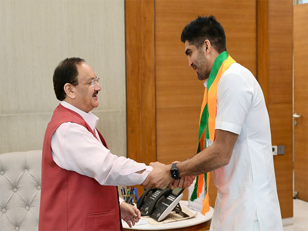 Boxer Vijender Singh meets BJP president JP Nadda in Delhi
