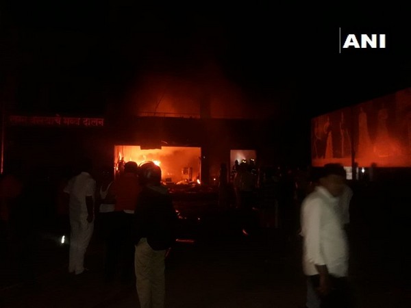 Fire at Goregaon industrial area 