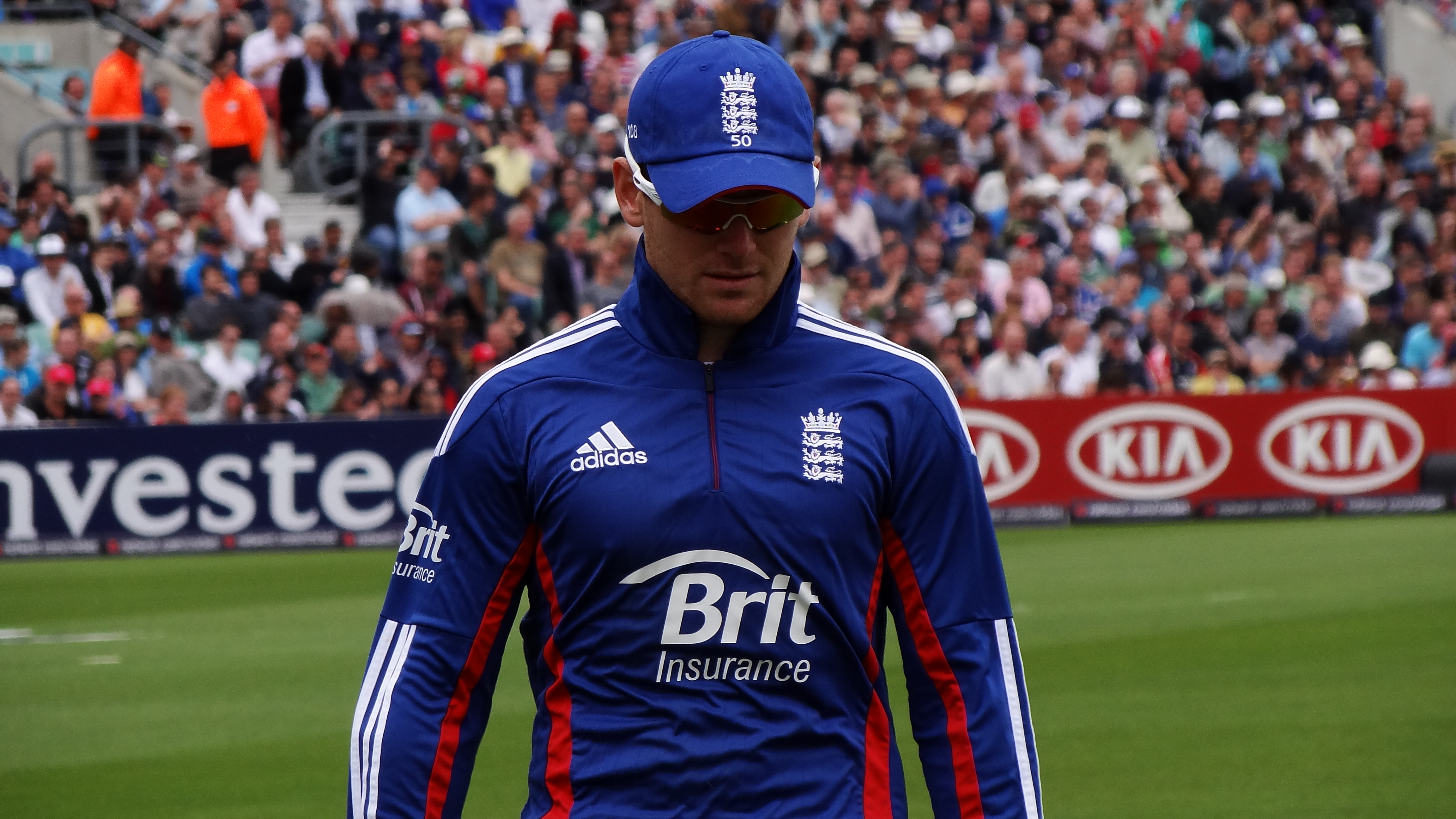 Cricket-England captain Morgan banned for fourth Pakistan ODI over slow over-rate