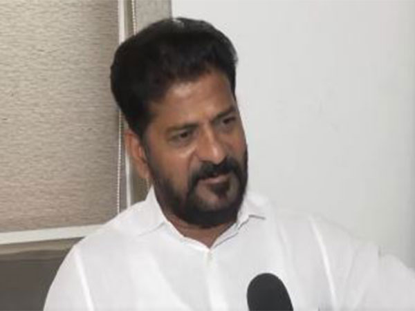 "PM Modi has no right to ask for votes from Telangana": CM Revanth Reddy 