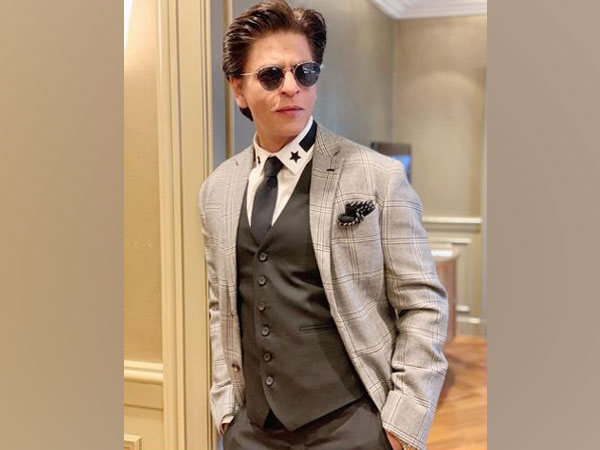 Melbourne's University honours Shahrukh Khan with a doctorate degree