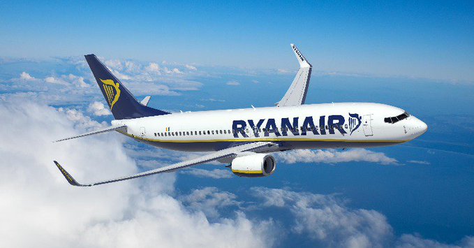 UPDATE 1-Ryanair says could start getting Boeing 737 MAX by April