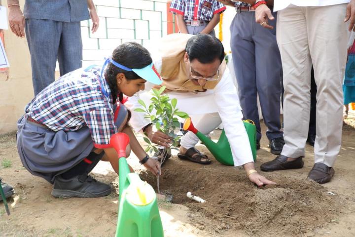 HRD Minister appeals students to become brand ambassador of water conservation