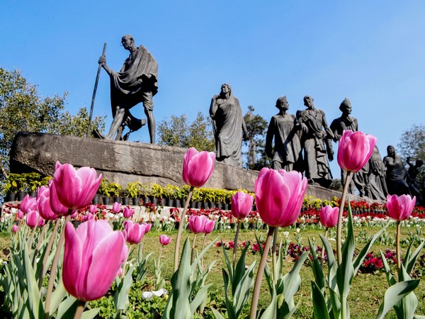 Prime Minister Modi Honors 'Good Maharaja' in Poland