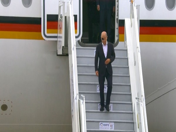 German Chancellor Olaf Scholz arrives in Delhi for G20 Summit 