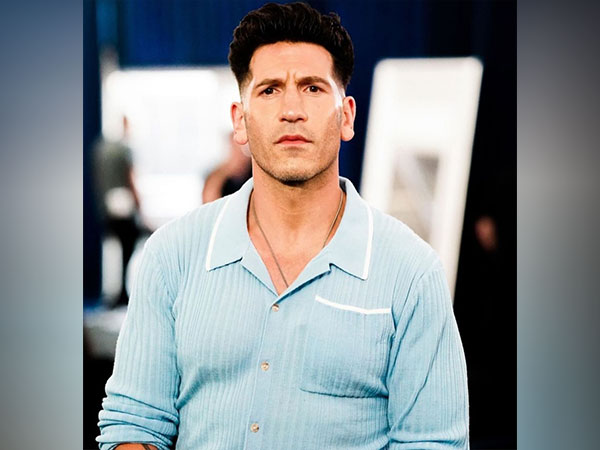 Jon Bernthal Wins First Emmy for 'The Bear'