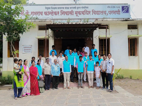 IYDF and Shriram Cargo Join Hands to Aid Underprivileged Children in Parbhani