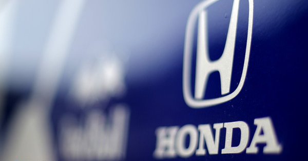 Honda recalling 122,000 minivans worldwide as doors can open unexpectedly