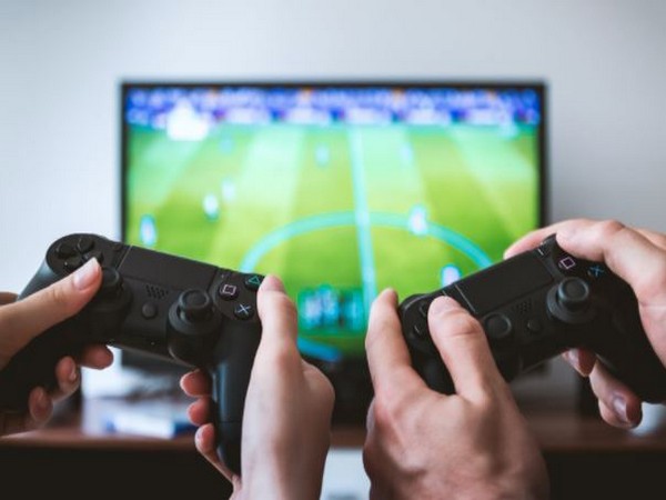 Key aspects of cognition in ageing adults can be improved by video game interventions, suggests research