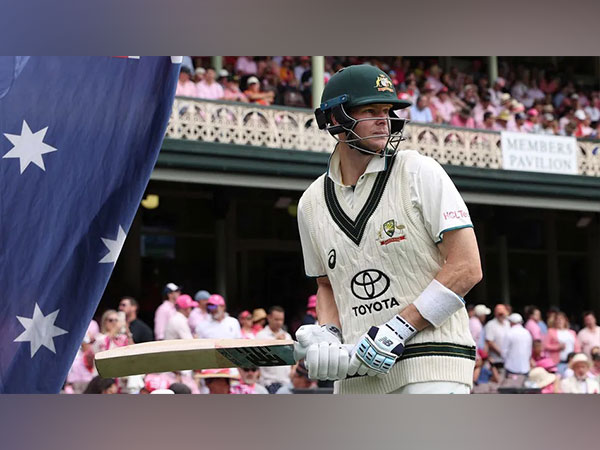 Steve Smith Returns to Number Four: Transition Amidst Australian Cricket Changes