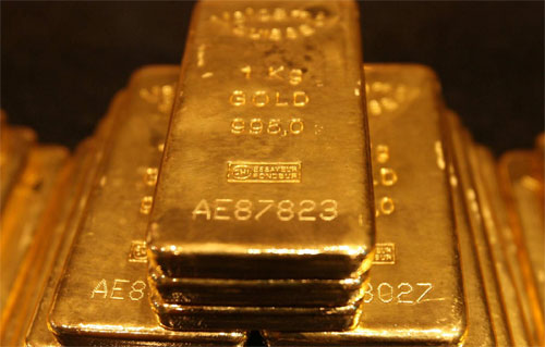 Gold prices in India boosted by strong global cues