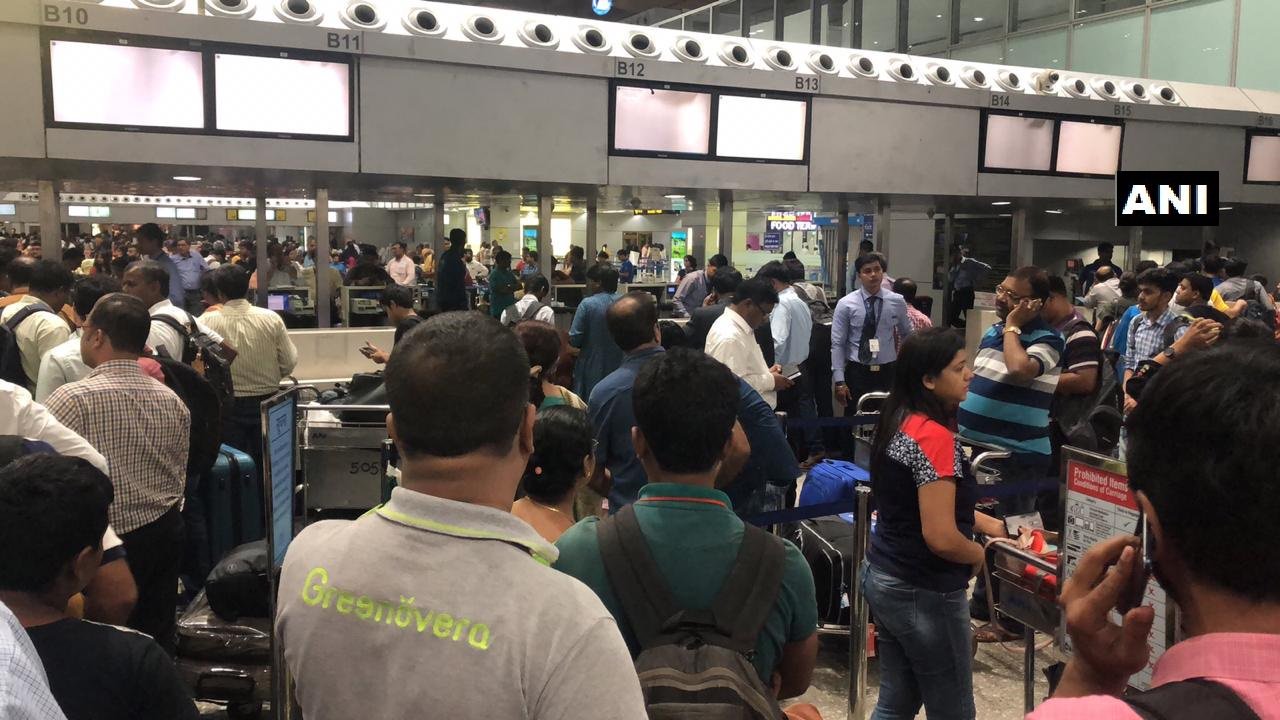 Cyclone Bulbul: Kolkata airport suspends operations