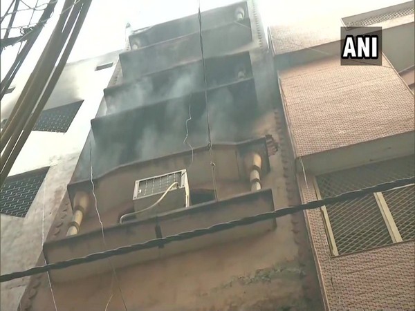 Delhi: Fire breaks out again at same Anaj Mandi building 