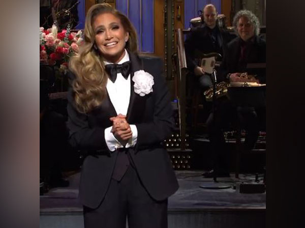 Some people say I look better now: JLo at 'Saturday Night Live'