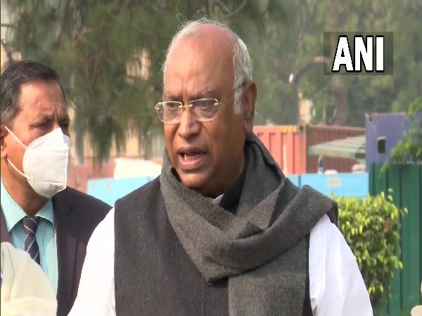 Opposition MPs were not allowed to pay last respects to CDS Rawat in RS, says Leader of Opposition Kharge