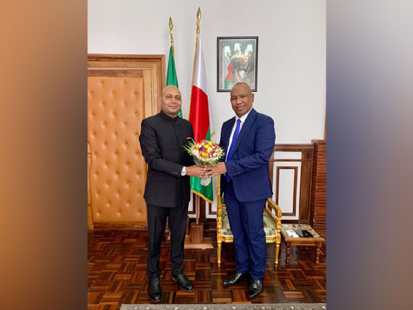 Ambassador Abhay Kumar calls on Madagascar PM, reviews bilateral ties