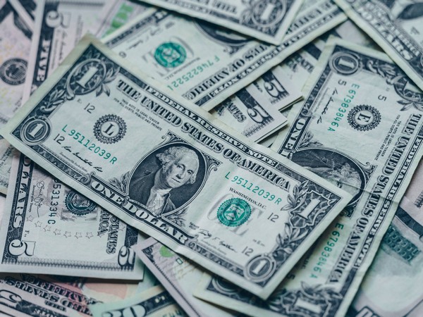 FOREX-Dollar slips as positioning and technical selling weigh