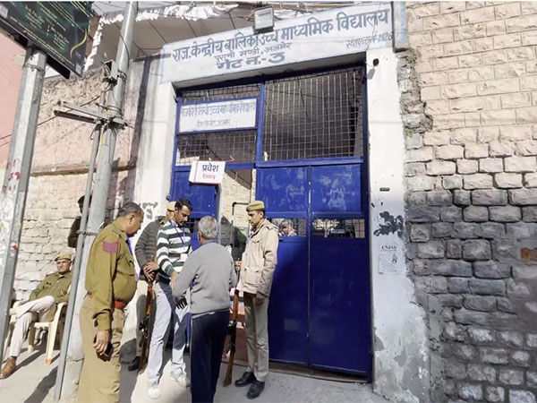 Pakistani Pilgrims Mark 813th Urs at Ajmer Dargah Amid Tight Security