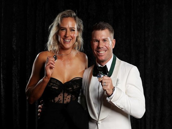 Warner, Perry claim top honours at 2020 Australian Cricket Awards