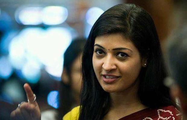 Political Firestorm: Alka Lamba Speaks Out on Controversial Remarks