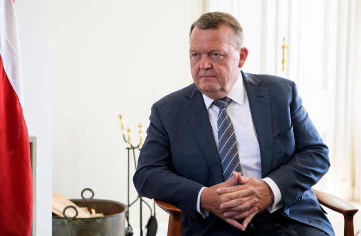 Danish PM suggests coalition with main opposition to avoid political chaos